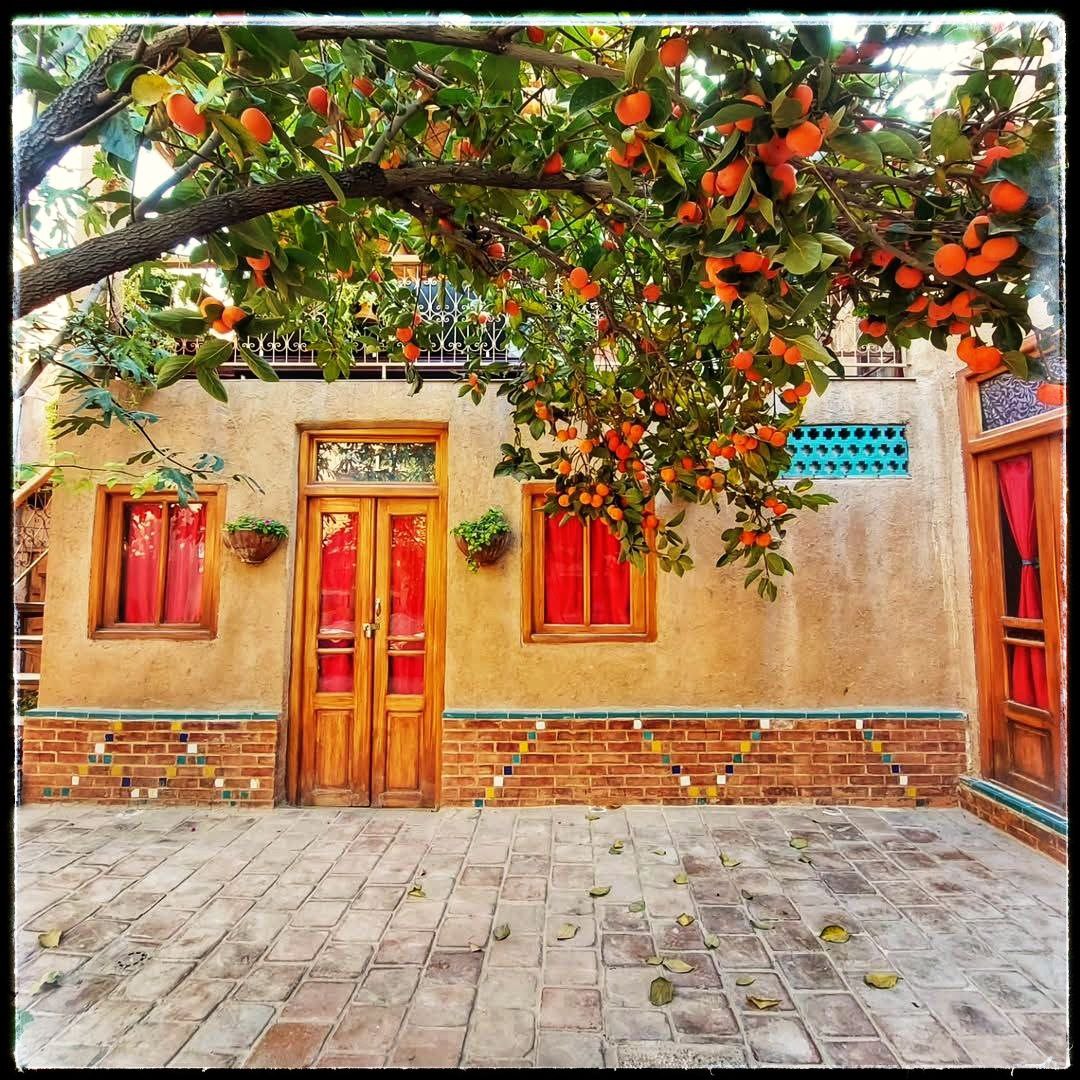 Isfahan Seven Hostel